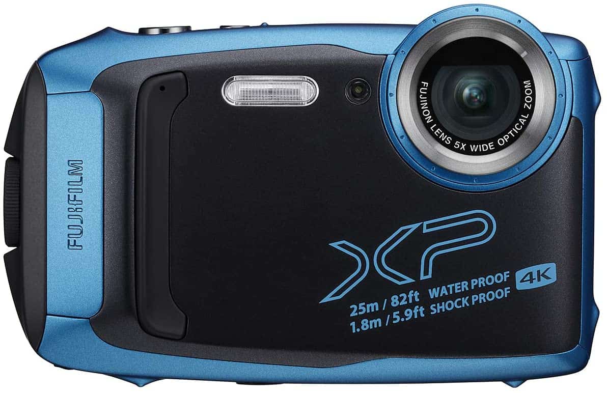 the best underwater camera with a blue and black body.